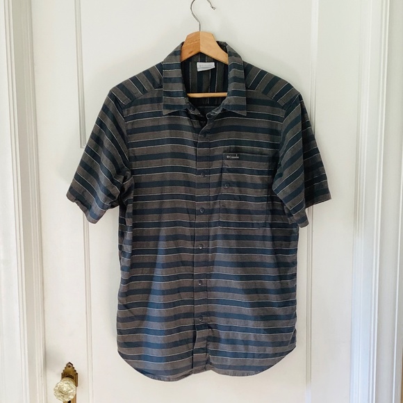 Columbia Men's Shoals Point Short Sleeve Shirt Size M Snaps Gray Stripe Cotton - Picture 13 of 13